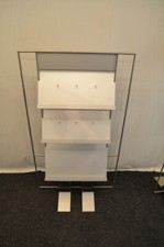 Prospektständer, 3 Lagen